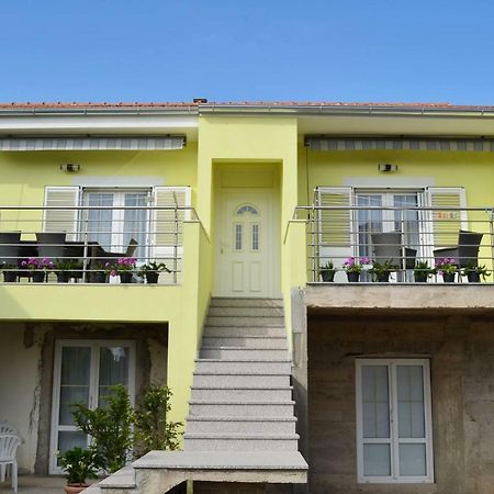 Apartman Rosa Pirovac Luaran gambar