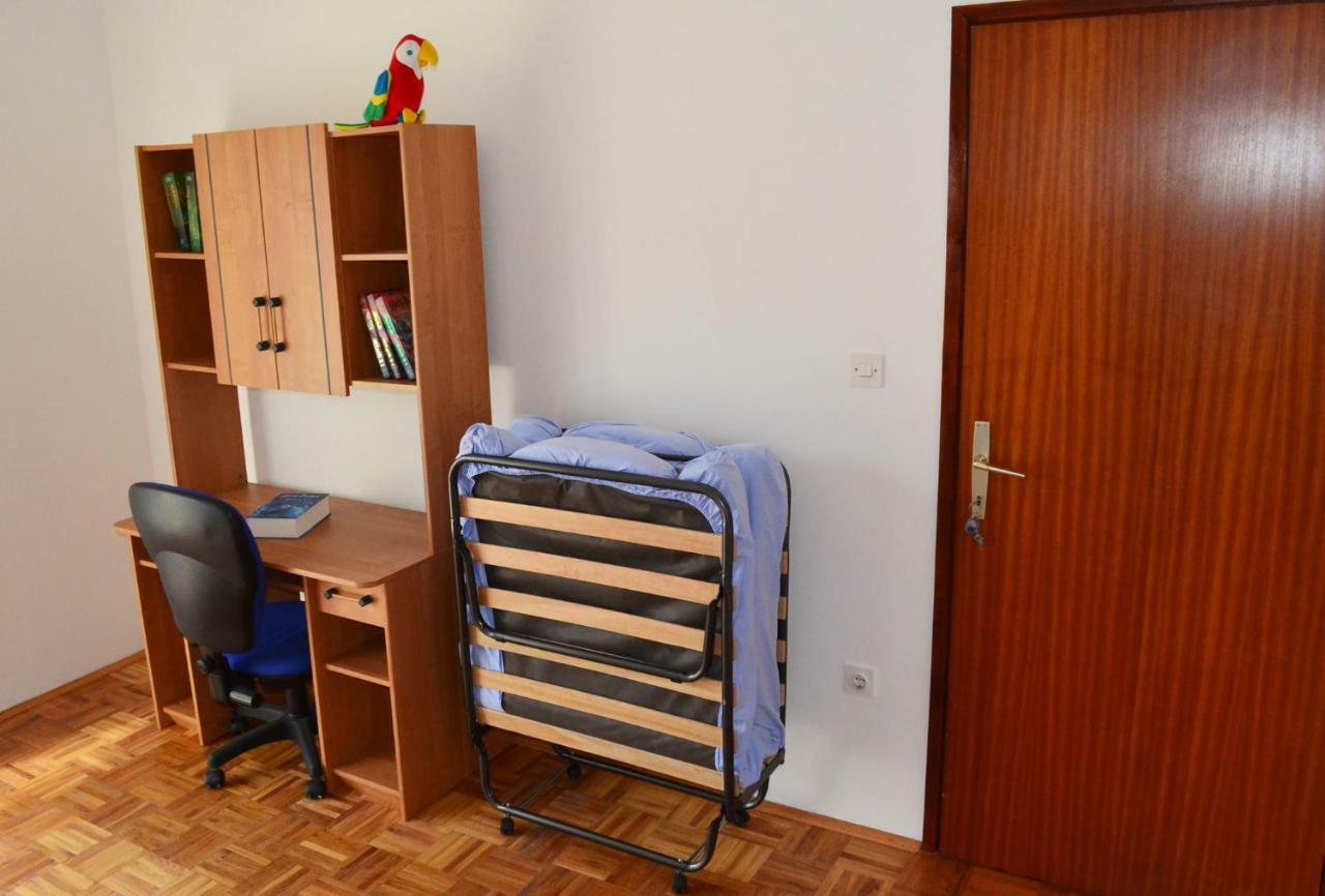 Apartman Rosa Pirovac Luaran gambar