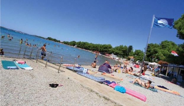 Apartman Rosa Pirovac Luaran gambar